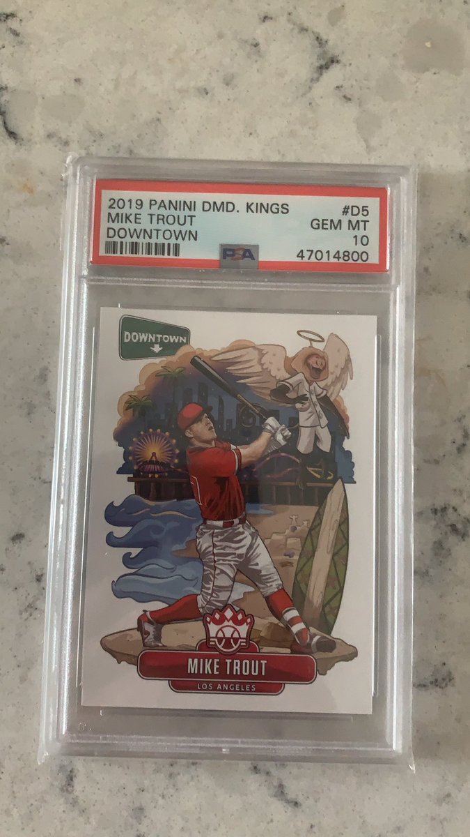 GjbCards's tweet photo. Looking to sell this. $1200 OBO. Let me know if interested. https://t.co/sshZamLHMS