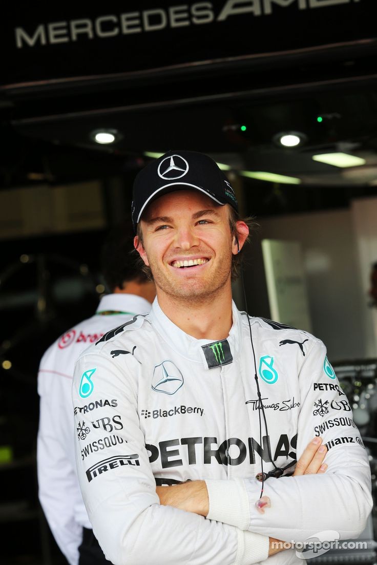 bygiovanaw's tweet photo. Um resumo da história de vida e da carreira de nico rosberg

A THREAD; https://t.co/krbH8HRErT