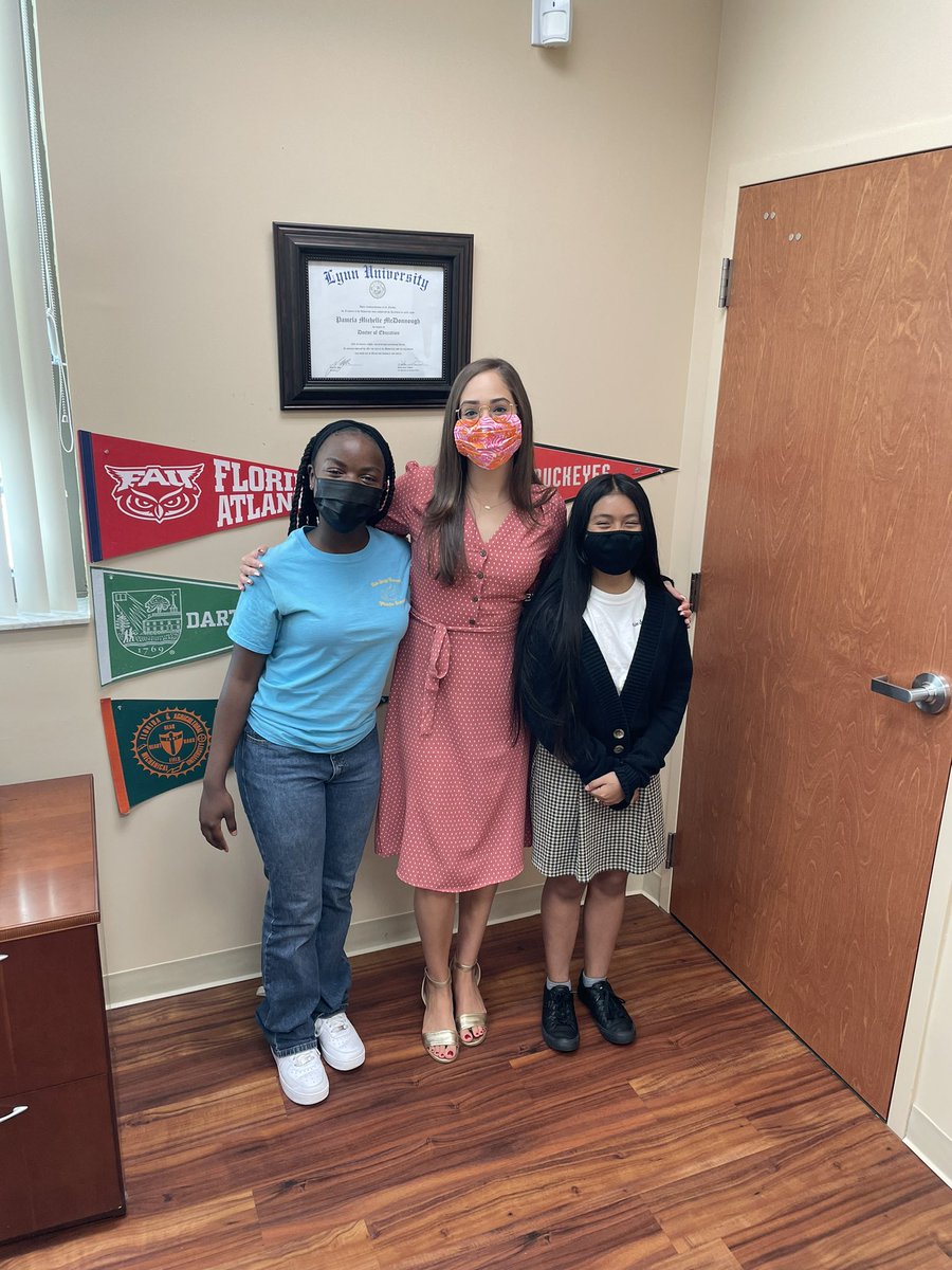 palmspringsms's tweet photo. This afternoon @palmspringspstv anchors & future journalists, Carla & Sarah interviewed our Board Member, Ms. @alexandriayala!
We can’t wait to see her interview next week. #BTS #PalmSpringsTV #OurTime2Shine https://t.co/cxOa0AZnFi