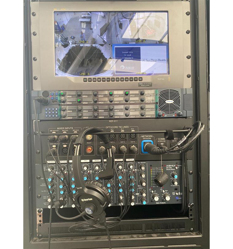 clearcomsystem's tweet photo. @SanDiegoSymph recently opened a new 10,000 #outdoor #performance #venue, @theshellsd!

The Shell features a state-of-the-art #comms system built around Clear-Com's #EHX, #FreeSpeakII, #HelixNet and #LQ!

Read more! https://t.co/qSVEb2z4TO 

#intercom #communications #livemusic https://t.co/3bBhhx3Rit
