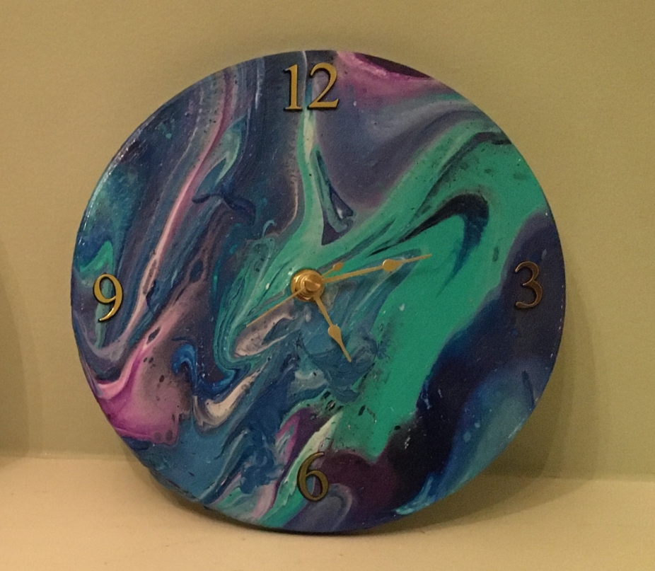 Handmade_Sale's tweet photo. Handcrafted Wall Clocks A https://t.co/HmyESBcA8t https://t.co/TnjZ3onviR