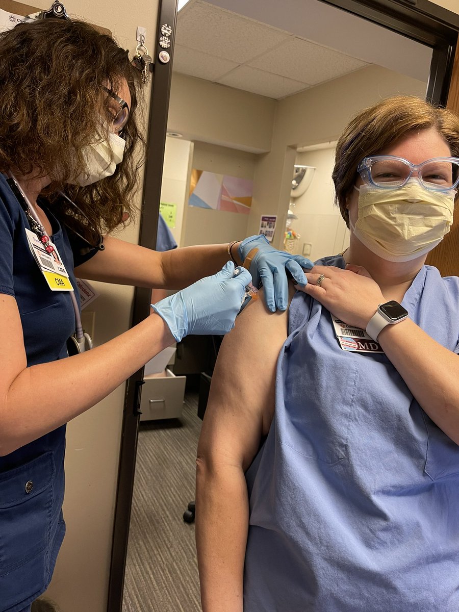DrMellowdee's tweet photo. Another year, another flu shot. So glad to have access to this and other vaccines. Thankful for our staff at @CHEFamMedRes clinic who made it quick and painless! #IndyEastFM #VaccinesWork #FMRevolution https://t.co/CWAPw7CJGw