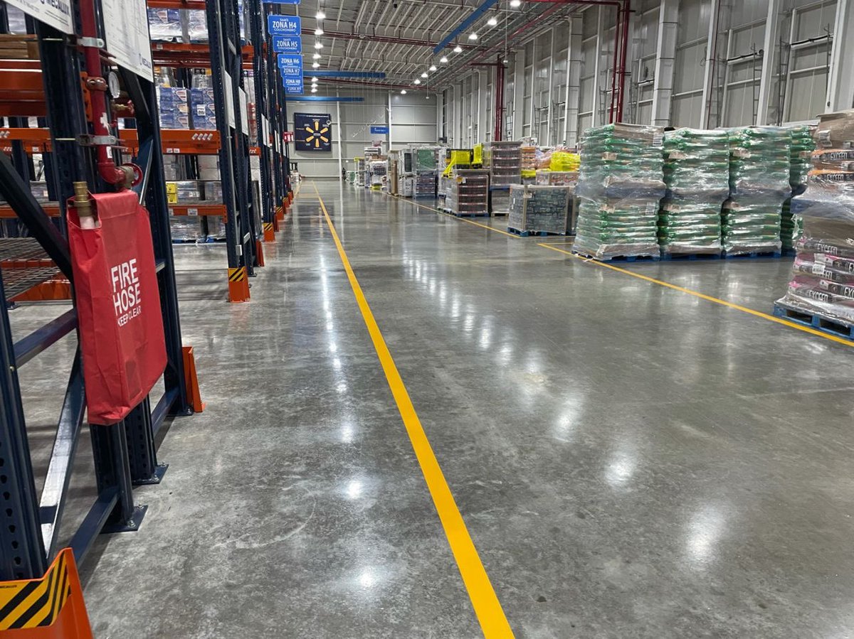 Kriscorti's tweet photo. ⬜️ Sistema #ConductilVRS jointless con compensador de volumen #LinkEVR fibroreforzado #Dramix
🔷Diseño #Monofloor
🌐Juntas de construcción @PermabanRCR #Wave anti-impacto
🟩Endurecedor superficial de alto desempeño @RoclandFloor Qualitop
Grupo @RCRIF https://t.co/QfvA5WmwP2 https://t.co/VkHA7ec9Ag