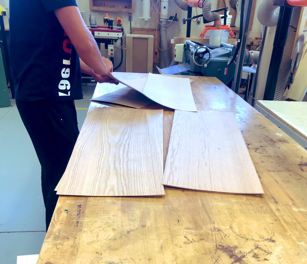 pressneil1's tweet photo. Just another day @SLSSYRDSB #slsstech Mr. P Ss working on their skateboards.  Great job!  #constructiontech @DarrenAbenstein @MrH242 @elisashiffman @JulieBoulton12 @Makerspaces_com  @MakerEdTO @NationOfMakers @maker_maven @YRDSB @makerpedia https://t.co/tnf7LAMF28