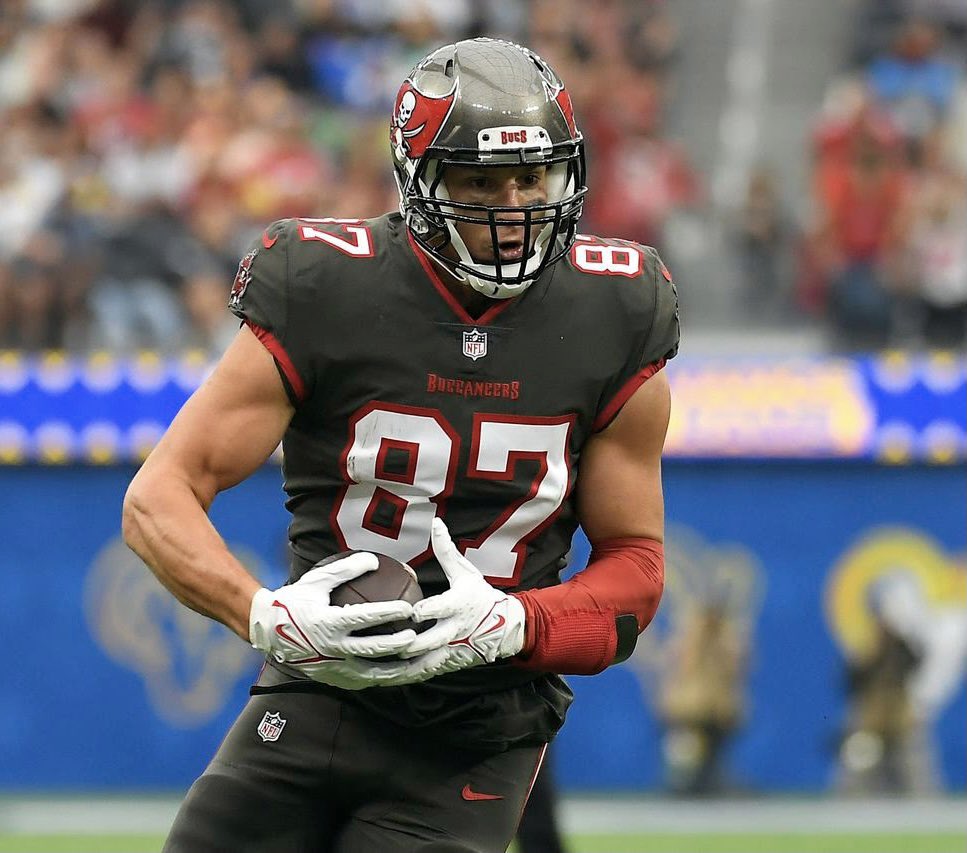 1/6th of the way through the season. Who’s your fantasy MVP through the first 3 games?

#FantasyFootball #NFL