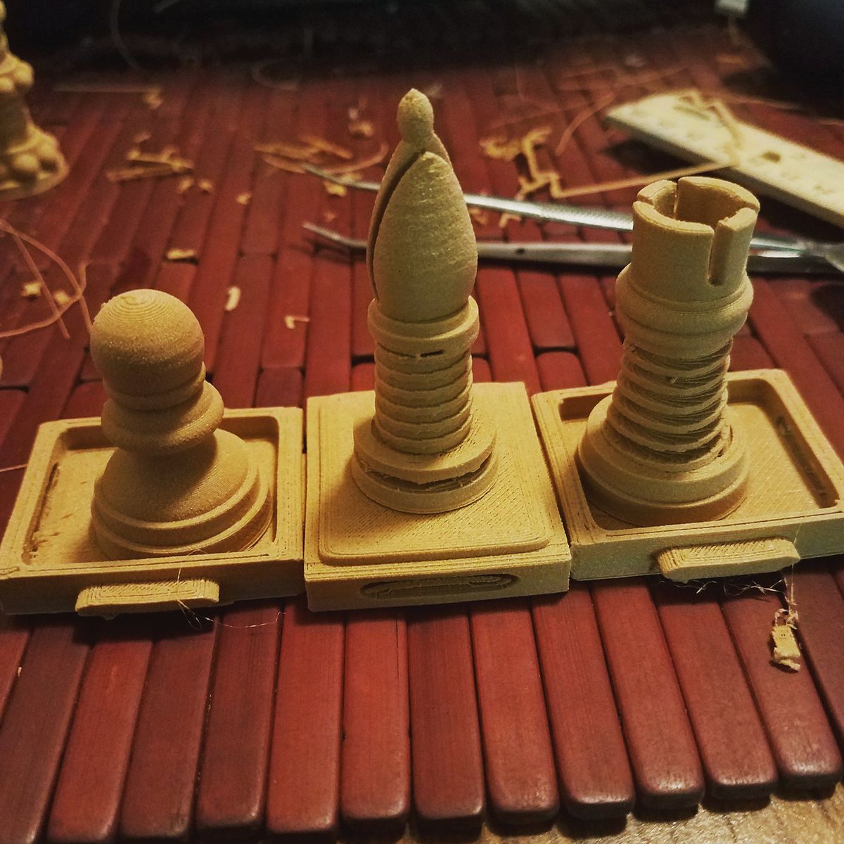 Polymaker_3D's tweet image. Thank you Twon for sharing these images with us. These gonna be the customized assemble of a chessboard. All of them are printed with PolyWood™ and the grainy texture of this filament is clearly shown in these images. Can’t wait to participate in chess with them! 🤩
#chessboard
