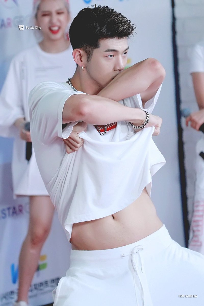 ohmykboys's tweet photo. BM (KARD) https://t.co/zMeHyyzlP2