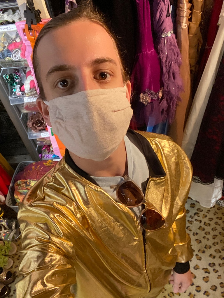 They call us ranch because we... nevermind. Comment your vibration evaluation once you have reviewed both vibes 
#ranchlife
#youknowthevibes