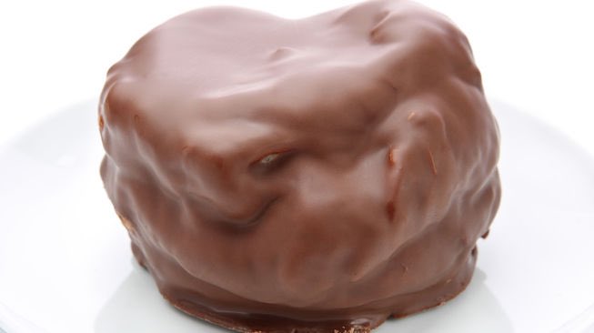 Borkmeister's tweet photo. Waar bevindt zich de meest Noordelijke bakker die met recht een fantastische Bossche Bol verkoopt..? Heb een onstuitbare trek in zoโn hemelse #caloriebom wil morgen ergens een aantal scoren..! #Tips #WieOWie https://t.co/Qw12uWjmNP