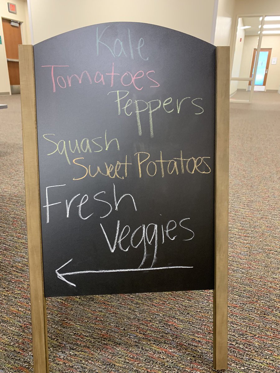 shyratedesco71's tweet photo. Picked fresh today for the Lawrenceburg campus Ivy Tech Food for Thought Pantry: green beans, sweet potatoes, tomatoes and kale.  Check it out! https://t.co/R9Z5xRrFuo