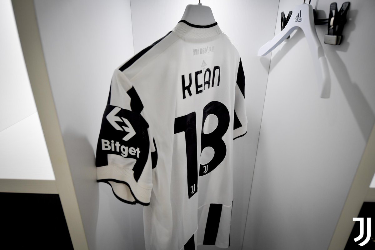 juventusfcen's tweet image. 𝔻𝕣𝕖𝕤𝕤𝕚𝕟𝕘 𝕣𝕠𝕠𝕞 𝕣𝕖𝕒𝕕𝕪! 👕👌

@bitgetglobal 🙌

#JuveChelsea #JuveUCL #ForzaJuve