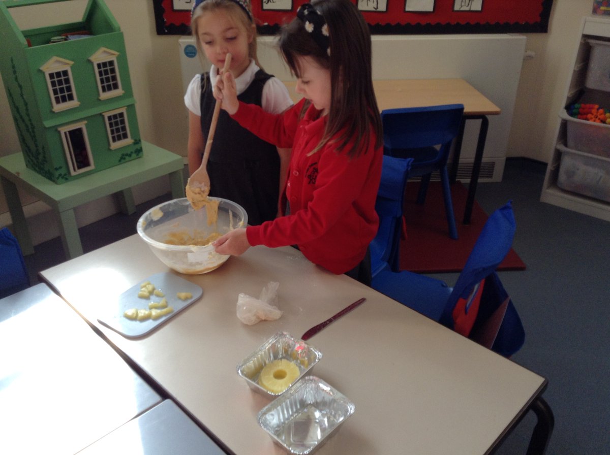 Class 3Sm had an amazing afternoon making pineapple upsidedown cake with a parent volunteer. The children did everything themselves and each child took a finished cake home to share with their families.