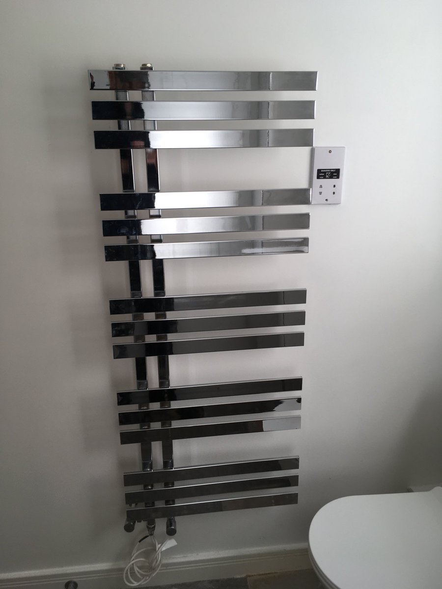 Marble effect ceramic tiles looking 🔥 dm if you your in need of a bathroom renovator !