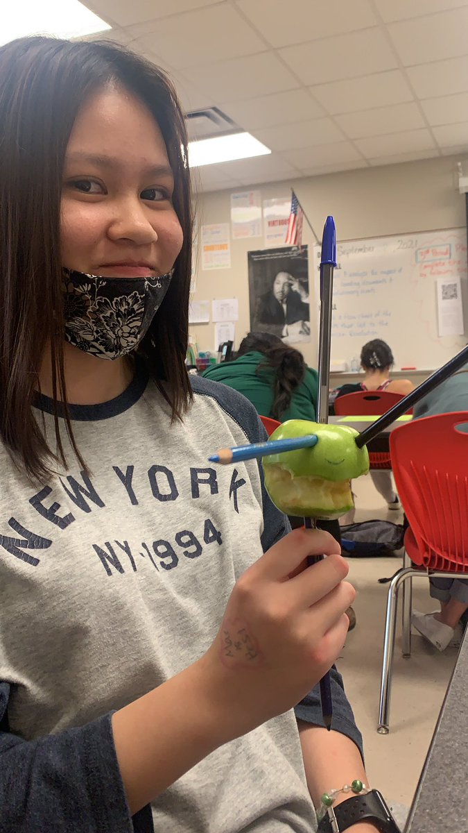 maethormahlenn's tweet photo. apush 😩 @VictoriaISD #BOB21 #VWHS https://t.co/ZRDi7Hh3nI