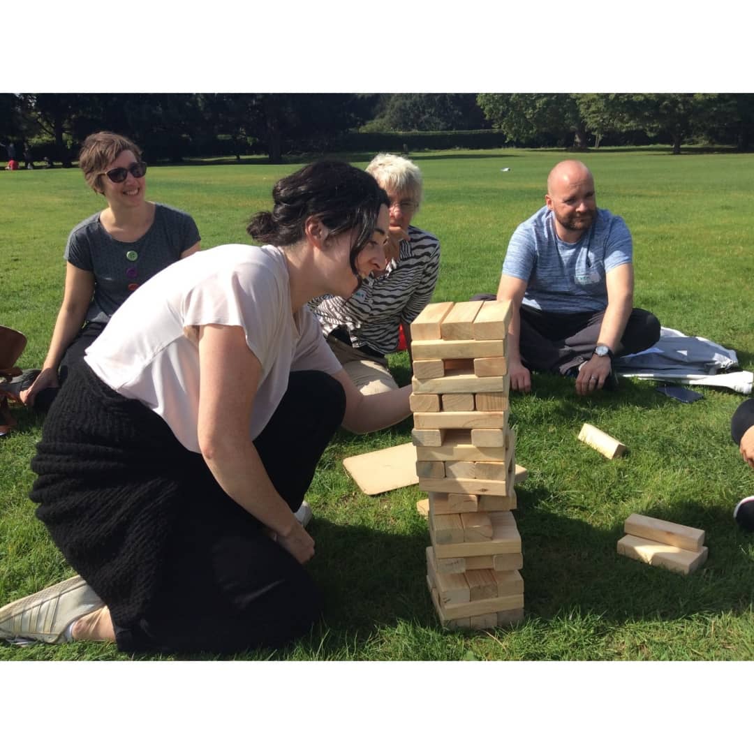 stripeyspanish's tweet photo. On September, The Students Club organised one of our favourite events to enjoy some sun, fresh air and Spanish. We played some games in the park and we learnt some spanish banter like... ¡Somos la leche! (We're the bee's knees!) 🤸🏽‍♀️

#spanishcoursesLondon #spanishwordoftheday https://t.co/0nZU3lNHGl