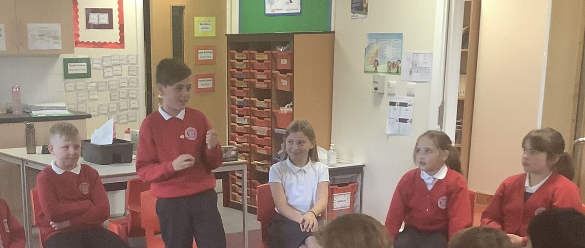 LordsgateCE's tweet photo. Year 5 enjoyed debating whether space tourism is a positive thing. We thought about our reasons and used evidence while we were debating.  #lordsgatepassport #lordsgategeography #lordsgatescience https://t.co/2FskcbinnX