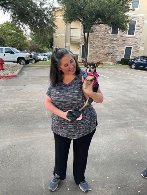 MontereyOaks's tweet photo. Thank you all for joining us for Yappy Hour at The Park at Monterey Oaks!
We had blast and it was great seeing all our pet residents and their parents!
#LoveWhereYouLive #WeLoveOurPetResidents
#FurryFriends #AustinPets #YappyHour
#Community #ApartmentLiving https://t.co/giQH5u49MM
