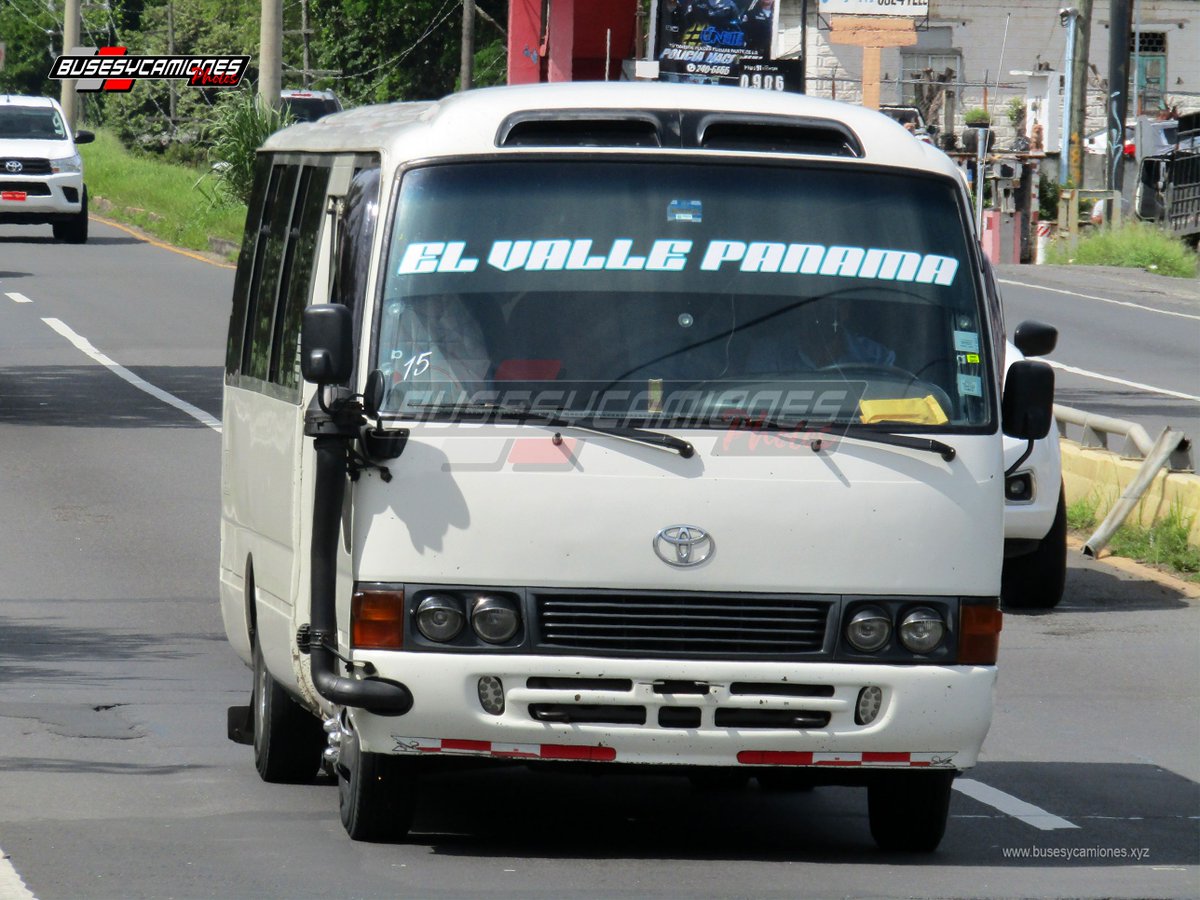 busesycamiones's tweet photo. / El Valle - Panamá, Unidad 15
#BusesYCamiones #Panamá #Buses #Toyota #ToyotaCoaster #BCPTY #CanonSX420is https://t.co/RJdidkTQ2r
