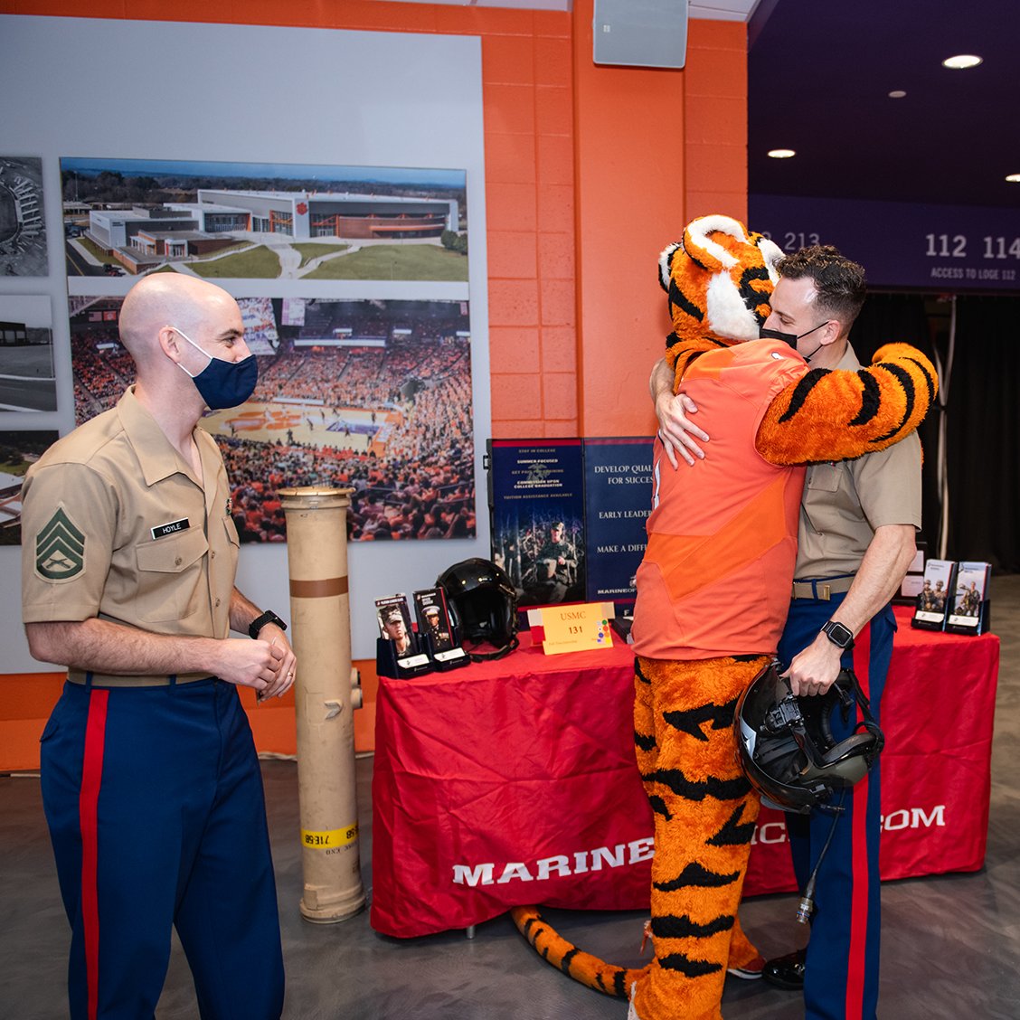 ClemsonSA's tweet photo. The first in-person Career Fair of 2021 was a success! Thank you to all of the students and sponsors who attended last week. We can't wait to see what your future holds Tigers! #ExperienceSuccess https://t.co/1mcdBGhmVT