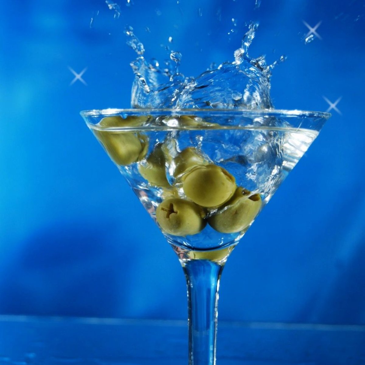 Music, martinis, and making memories: When you spend the night with us, you can't help but say, "Mmmm."
