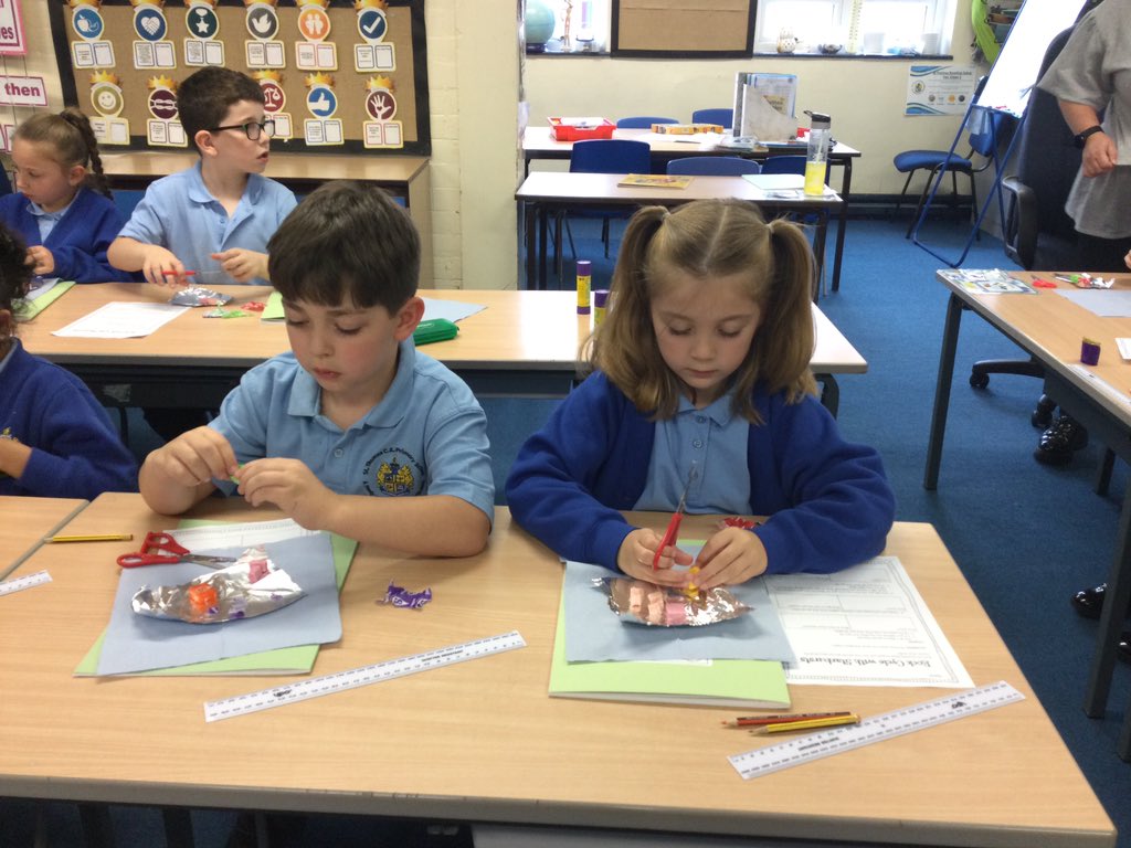 LSTClass07's tweet photo. A Science investigation into how rocks are formed.#STPSScience https://t.co/mnrsiPsmds