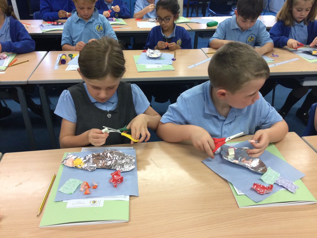 LSTClass07's tweet photo. A Science investigation into how rocks are formed.#STPSScience https://t.co/mnrsiPsmds
