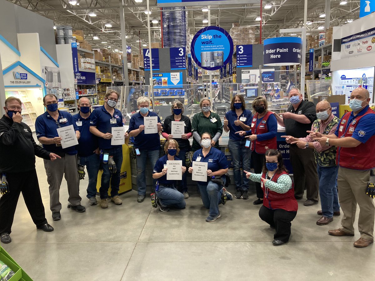 Wow! This team has gone 968 days accident free! We #recognized them today with the Regional and District teams. Great job #MST in #Amherst! #lowes #loweslife #worksafe @Chris_R_AHRBP @cag315 @TylerGravel1 @1291_mst @Ealmon18