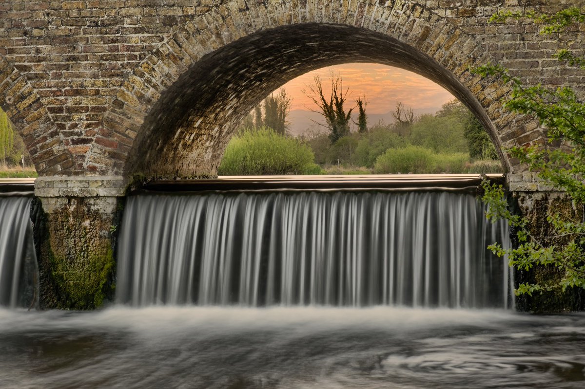 BarrySheehy1's tweet photo. @BraydenCreation 2.5s. f18. Five Arches in Bexley https://t.co/QNhqq47LPa