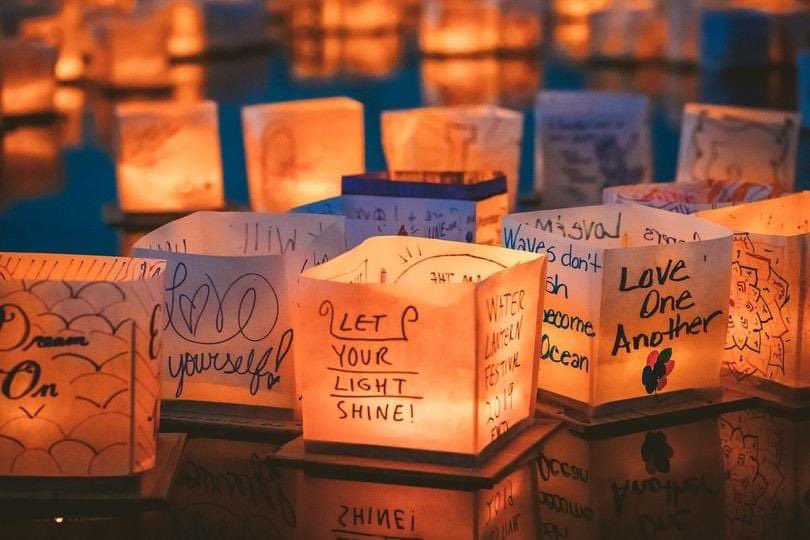 ChilhoweePark's tweet photo. Need weekend plans? The Water Lantern Festival is this Saturday ✨

Get your tickets NOW: https://t.co/6meHwXH8Gd

#cpec #waterlanternfestival #knoxville https://t.co/akJyVmchL0