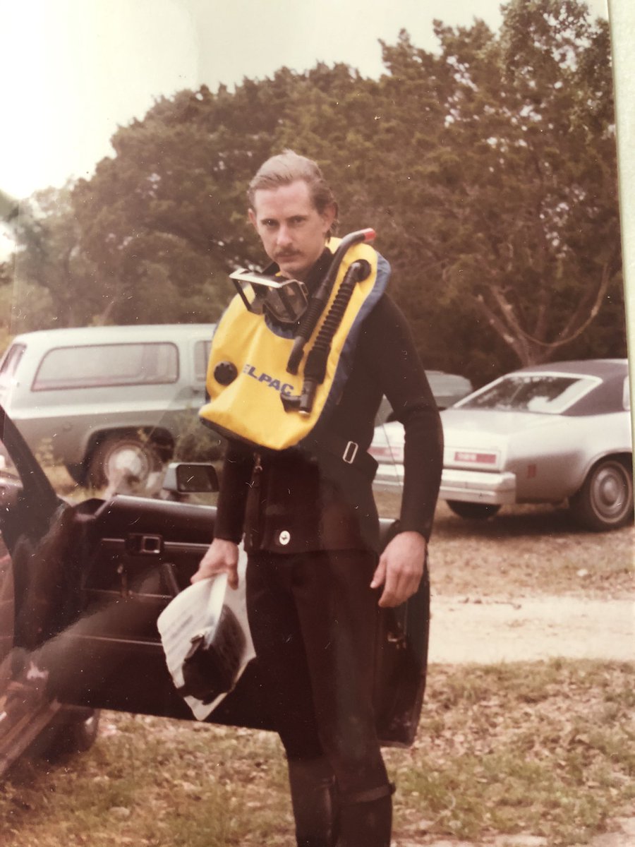 Norman0797's tweet photo. @CedricPowerz Bro for real! Everybody always said I look more like my dad than my brothers do, but I never saw it till we found these pictures. My literal twin 😂 https://t.co/d47gso23Gi