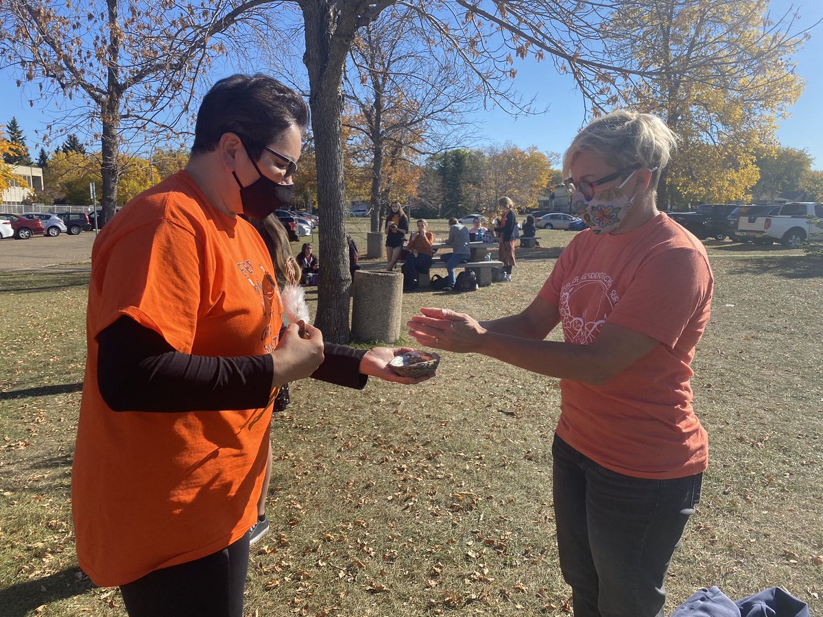 McNallyHigh's tweet photo. Every child matters! Today, we wore our orange shirts and smudged to honour the souls who never made it home. To acknowledge the atrocities of the past and to take action for the future. We will remember you. 🧡#epsb #mymcnally #orangeshirtday https://t.co/KhWIKnKQsX