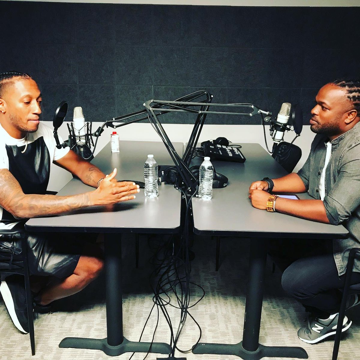 rasoolberry's tweet photo. Still Unashamed? @lecrae joined me to share the origin story of the 1-1-6 Clique, the maturation of its vision &amp; the current ways he &amp; the #Unashamed movement live out the motto in the lives of the marginalized… this convo was 🔥 https://t.co/J4q3gPiy8i