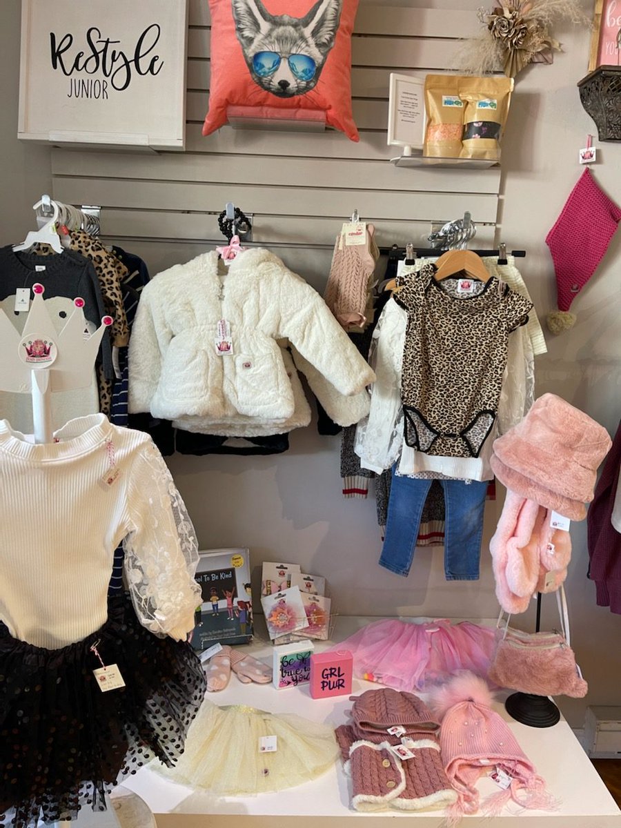 Princesstowne's tweet photo. We're delighted to be part of the @BeautyRestyle collective with our #PoshPrincessCollection. Located in the ❤ of #downtownbrampton stop by for some retail therapy and all things #PoshPrincess 
#supportdowntownbusiness #shoplocal #kidlit #childrensfashion https://t.co/I7sQVXEMVy