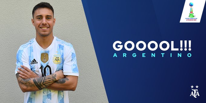 VSportsTM's tweet photo. Argentina 🇦🇷 es finalista del Mundial de Futsal! Venció 2-1 a Brasil 🇧🇷 con goles de Vaporaki y Borruto! Enorme partido de Nicolás Sarmiento, el arquero albiceleste. https://t.co/s5ngq5MYyU