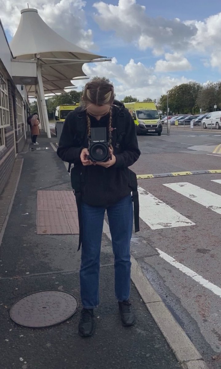 _ismat_khan's tweet photo. Once again I got the honour of being in front of a camera…had the MOST fun I’ve had in awhile on today’s shoot with @JulietKlottrup !! Can not wait to see how this project turns out👀@LancsHospitals @CumbriaUni @150Leaders #150leaders #youngfrontliners #AHP https://t.co/9FTqDO2s3q