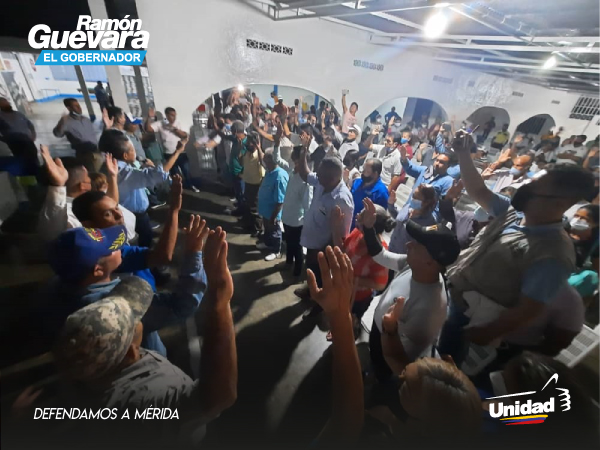defendamosmerid's tweet photo. 🇻🇪 Prensa Ramón Guevara 🇻🇪
#29Setp @RamonGuevaraMRD "La Panamericana volverá a ser tierra fértil de progreso y crecimiento económico”.
#DefendamosaMerida
#RamonGuevaraGobernador
#MeridaVotaUnidad
#DefendamosAMérida
#YodefiendoAMérida
https://t.co/R9zV4LfgMR https://t.co/R2A0flUW0s