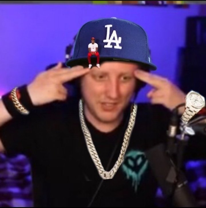 Trash_Ghost18's tweet photo. @youtooz Lmantooz https://t.co/hgvDZo72JQ