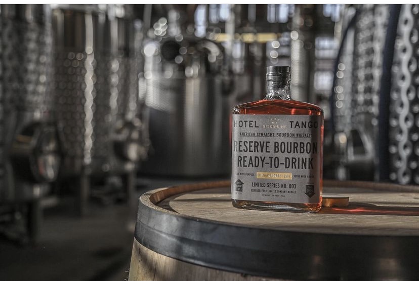 HotelTangoIndy's tweet photo. End Bourbon Heritage Month with what Chesty would drink 🥃 

Shop: https://t.co/jOTMsGyLTl  

#hoteltangodistillery #distilledwithdiscipline #reservebourbon https://t.co/nusvC4uWZH