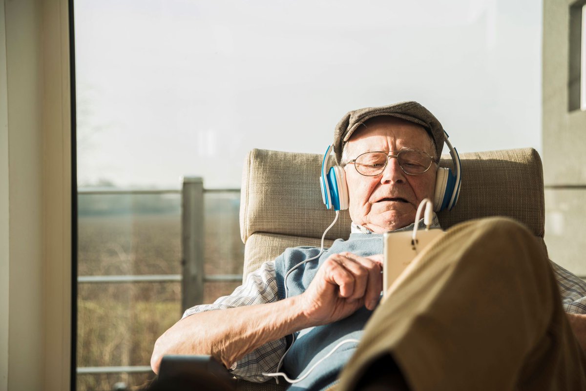 DSMC (@dsmcworcs) on Twitter photo If you live in #Herefordshire or #Worcestershire and have an illness, disability, or learning difficulty that affects reading, then you could be eligible for a free membership to <a href="/ListeningBooks/">Listening Books</a> audiobook lending service. 🎧 📖 👉 listening-books.org.uk/what-we-do/fre….
#droitwichhour If you live in #Herefordshire or #Worcestershire and have an illness, disability, or learning difficulty that affects reading, then you could be eligible for a free membership to <a href="/ListeningBooks/">Listening Books</a> audiobook lending service. 🎧 📖 👉 listening-books.org.uk/what-we-do/fre….
#droitwichhour