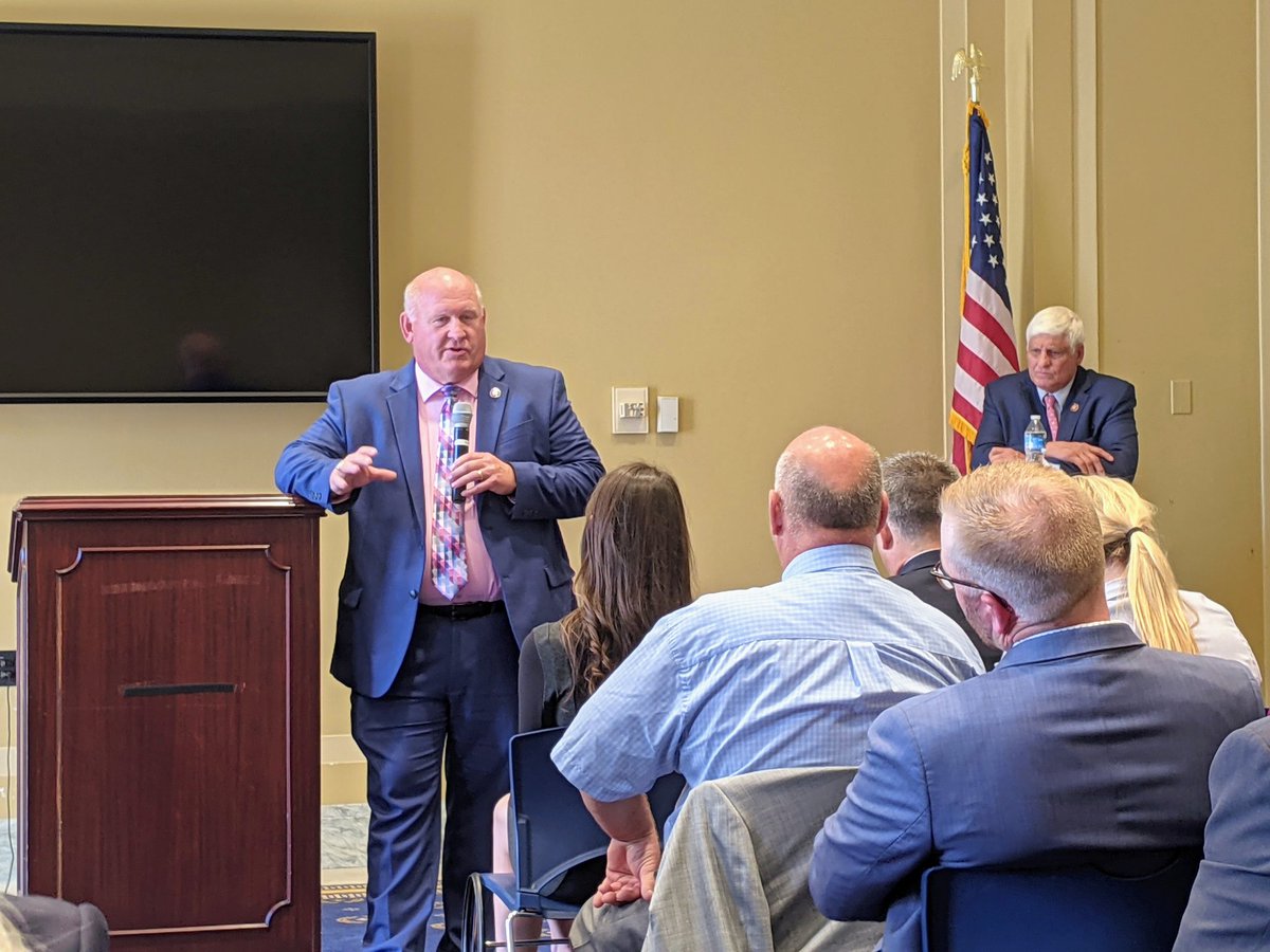 BRNAgNews_NH's tweet photo. .@CongressmanGT meets with the @OhioFarmBureau #OFBDC discussing work to restore the #rural economy. #ontheground @brownfield https://t.co/DoynuFgO4A