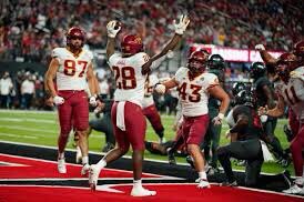 taejohnson1012's tweet photo. Blessed to receive an offer from Iowa State University. @CoachRasheed @ISUMattCampbell 

@FW_NorthSideFB @CoachJohnsonJr @SWiltfong247 @AllenTrieu @TomLoy247 @TractionAp 
WeTheN⭕️rth https://t.co/6WaniibA9d
