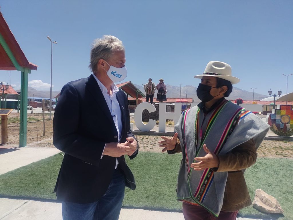 freddyaraneda's tweet photo. El único candidato a presidente que ha ido 3 veces a Colchane por el tema de inmigración.
#AtreveteConKast https://t.co/OJjCY5hG8t