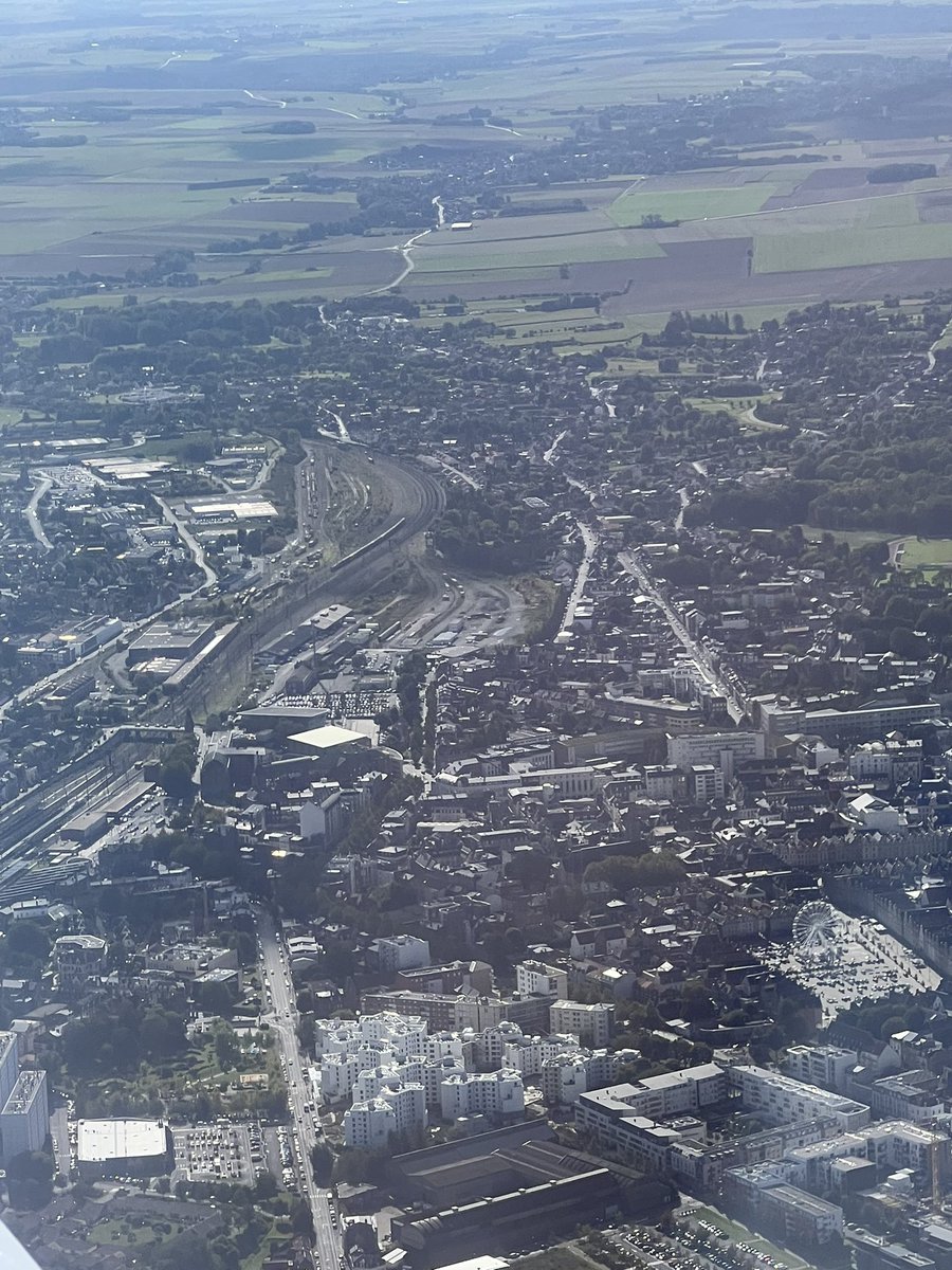 Le boss s’est envoyé en l’air aujourd’hui 😂 #65ans #anniversaire @groupeDecima 👍✈️