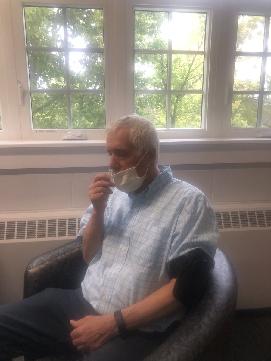 dalacengn's tweet photo. Asymptomatic testing is available on campus. The department that tests together stays healthy together. https://t.co/fiGqueEHrE