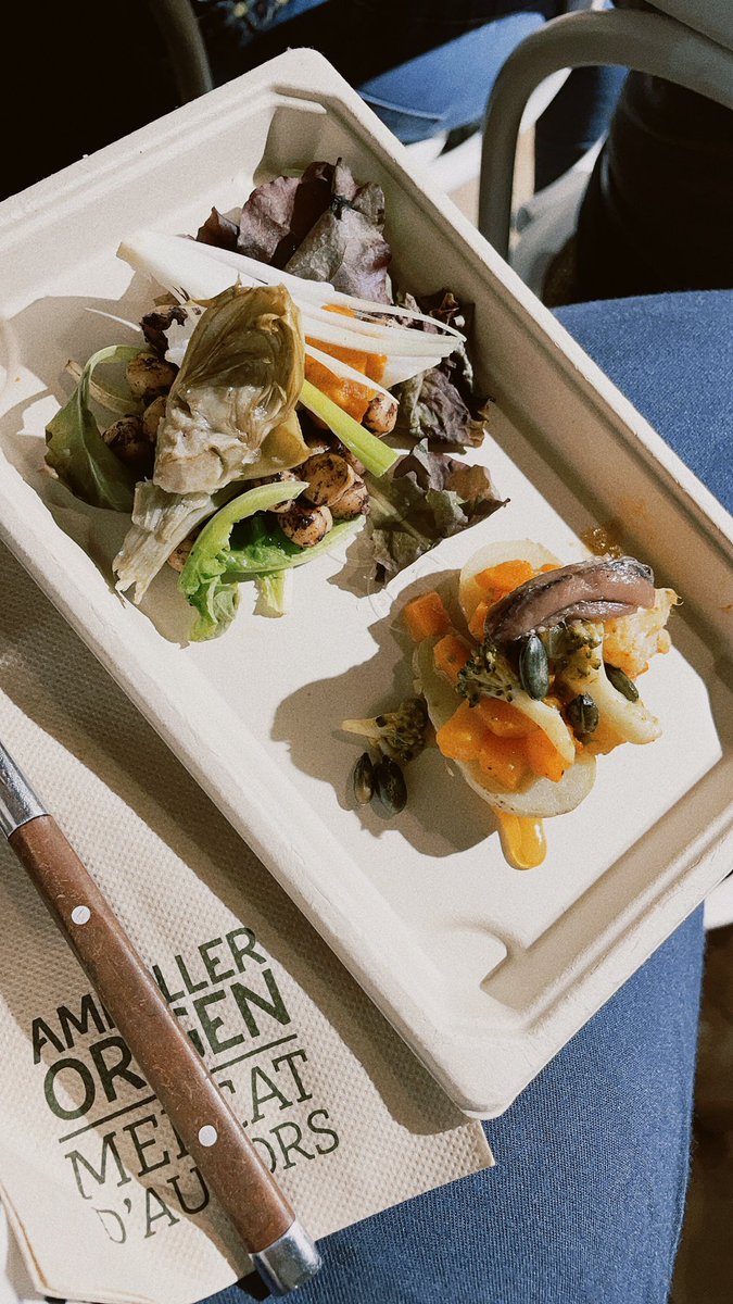 Showcooking en <a href="/AmetllerOrigen/">Ametller Origen</a> de <a href="/adaparellada/">Ada Parellada</a> como siempre muy didáctico y con su toque de humor. Aunque la cosa es seria..hoy todos contra el #malbaratamentalimentari el #batchcooking un gran aliado ;)