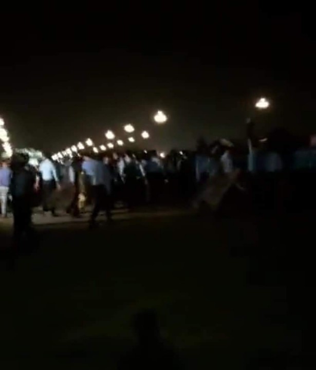 Coolsalman6_'s tweet photo. #StudentsMarchToPMHouse #ShameonISBPolice https://t.co/TBFwrXwC9P