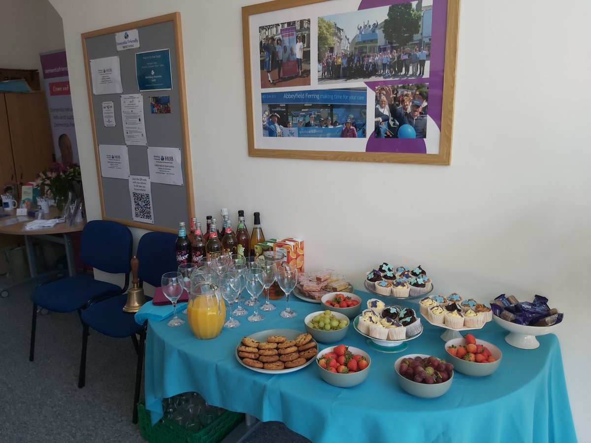 CoolTownCrier's tweet image. Thank you to Member Pioneer @jones_coop &amp;amp; @coopukcolleague From South Street store &amp;amp; Goring Road @CoopFuneralcare for providing amazing refreshments for our Grand Opening of Dementia Friendly Worthing today. #JoinACoop #ItsWhatWeDo 
@DementiaFriends @CarersWSussex @DementiaWest