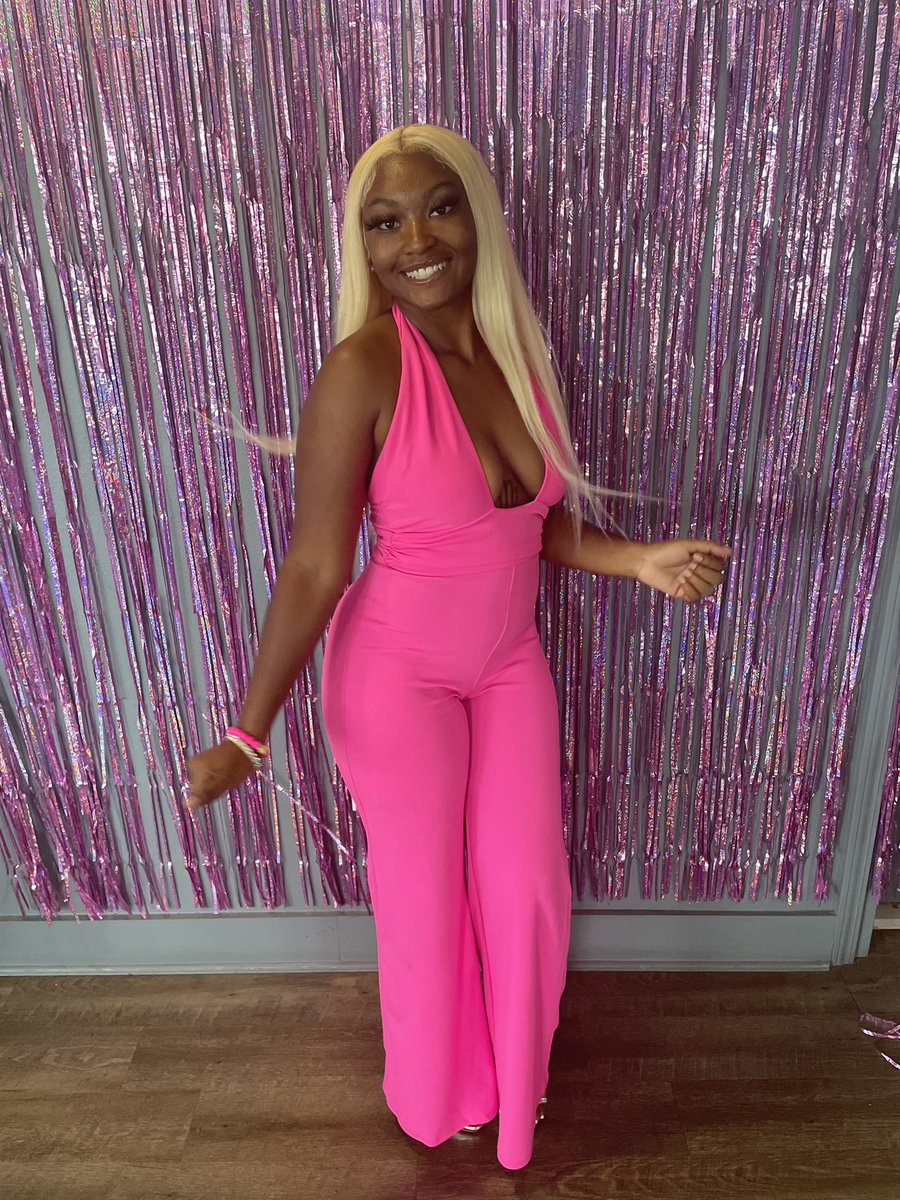 itsZania's tweet photo. Greetings, I am Zania Ricks a 2nd year Pre-Nursing Scholar from Milwaukee, WI. I am one of Triumphant 30 and I am excited to serve as your 2021-22 Miss 2008! I am a sister who empowers my sisters with a purpose! @BSLSFAMU 💜🧡
#meetthesisters
#famubsls
#Sistersofbsls https://t.co/H5OdnYZriT