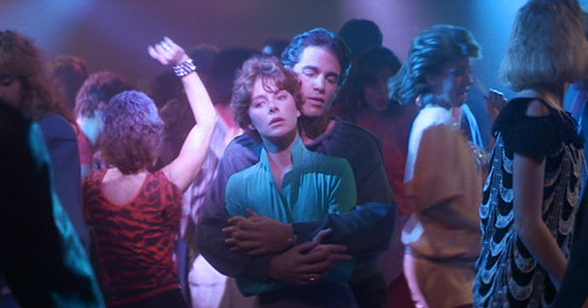 DarrenDebari's tweet photo. #FrightNight1985
Tom Holland's Fright Night from 1985 is so much fun and boasts wonderful performances from William Ragsdale, Amanda Bearse and Stephen Geoffreys. But the scene stealers in the film are the fabulous Roddy McDowall and Chris Sarandon. Fun, funny and very scary! https://t.co/walzj7fyAg