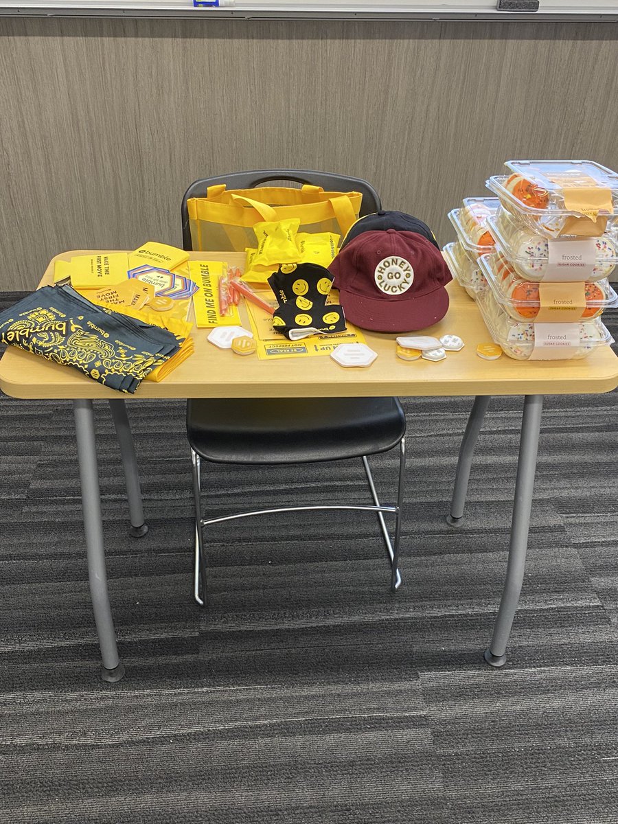 HCNorthwestern's tweet photo. We had so much fun at our event with @bumble last night 🤩💛💜 here are some photos from our kickoff event! https://t.co/jahv6HbkkS